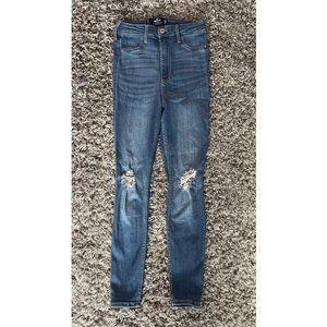 Hollister Ultra High Rise Ripped Skinny Jean Legging Jegging
